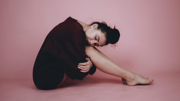 Disruptores endocrinos en cosmética: qué ingredientes están en estudio y qué dice la ciencia
